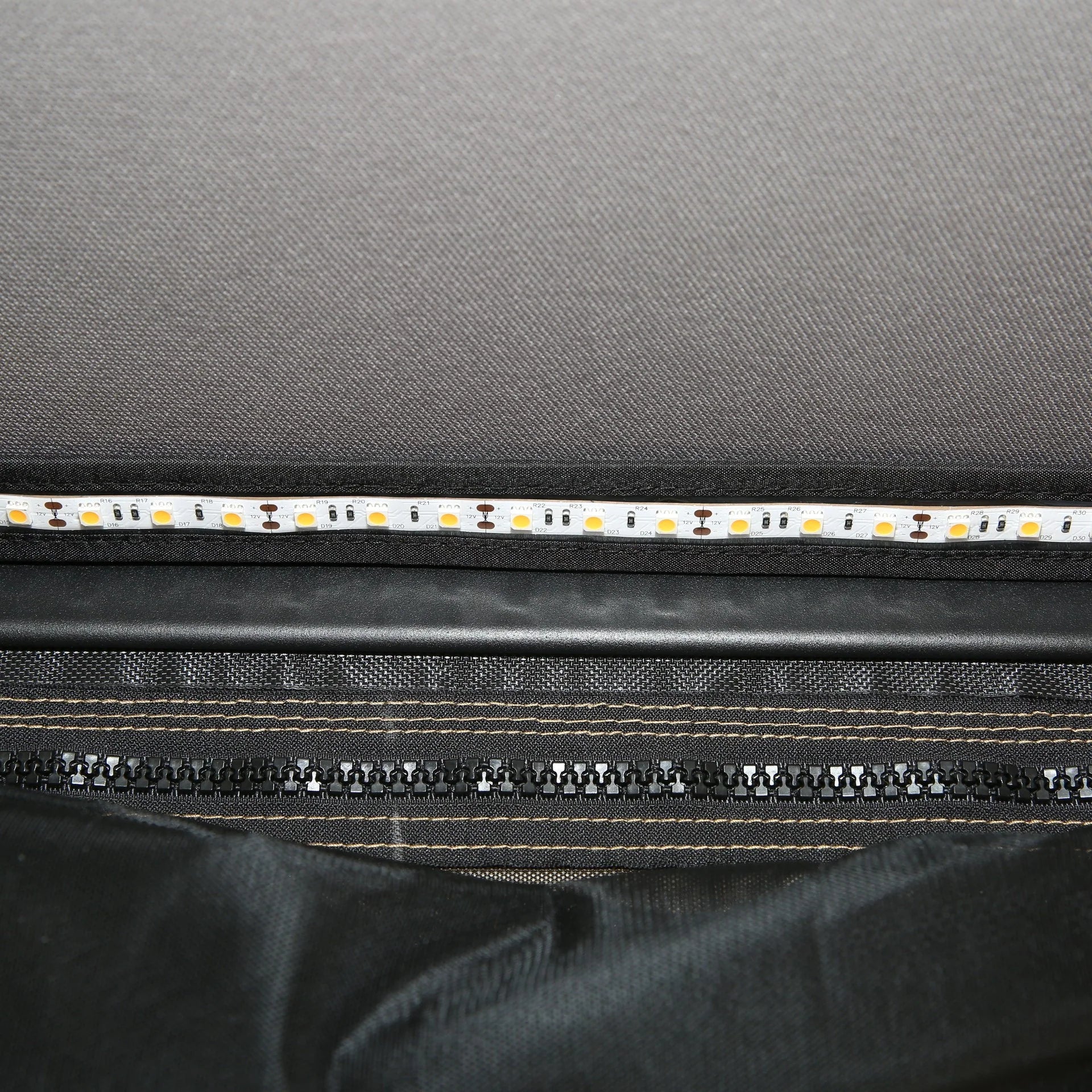 Tente de toit à coque en Aluminium - 2 Personnes